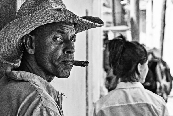Le fumeur de havane - Daniel ALATI- Photo Club Mouansois